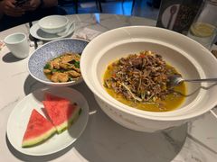 -状元人家·公园别墅衡东土菜(溪悦荟店)