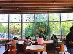大堂-星巴克(丁香国际商业中心店)
