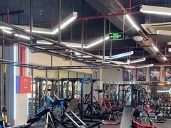 -豪思成DK健身私教连锁(凯乐国际店)