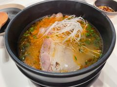 小锅米线-胡麻(静安嘉里店)