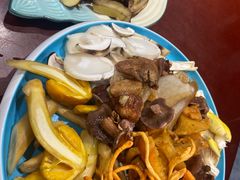 -菌之家·专业纯野生菌火锅·特色炒菌