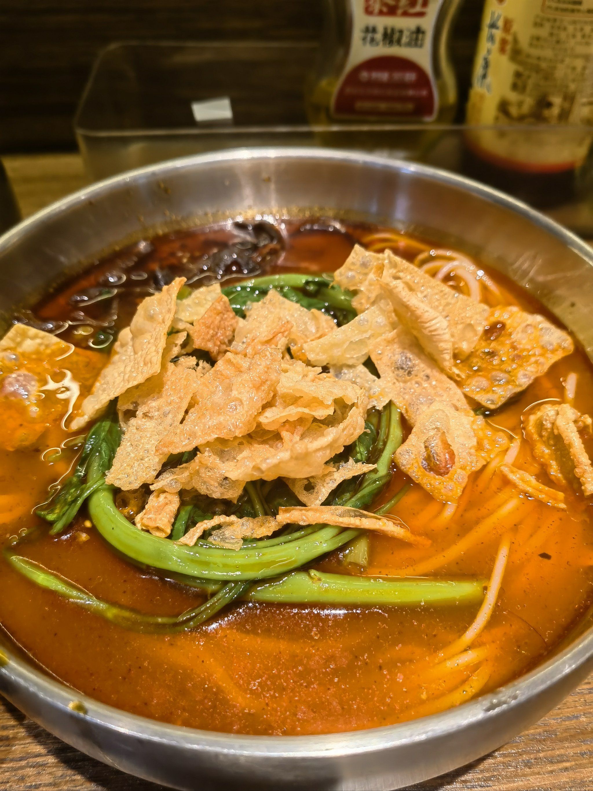 夏日限定-小龙虾螺蛳粉