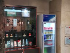 -清能·清江酒店(夷陵广场CBD中心店)