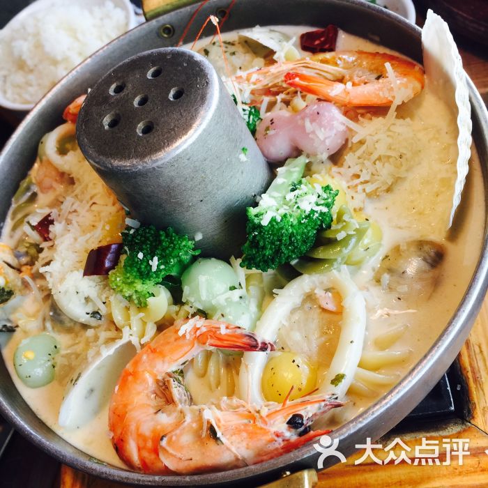 belloco倍乐创意韩国料理(静安店)海鲜奶油火锅图片 - 第3张