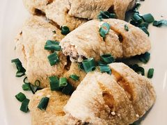 -Chom Cafe and Restaurant