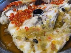 剁椒鱼头-老湘亲·品鉴湘菜(蔡塘爱琴海店)