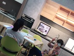 -百安居装修建材卖场(泰然店)