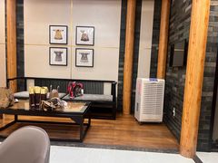 -郑庄脂渣海鲜楼(九水路店)