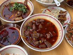 -老方桌烂蹄花川菜馆(九龙坡店)