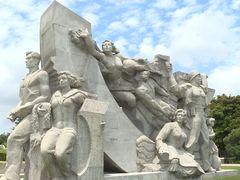 -上海市龙华烈士陵园