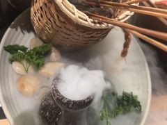 -廖掌柜·重庆鲜货火锅(上海首店)