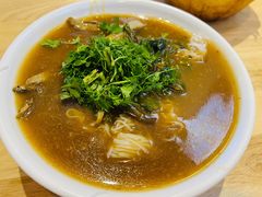 -胡仕光陵水酸粉