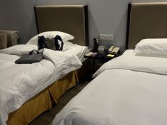 -浙商世贸玉龙酒店