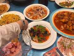 -乡村馕坑肉·烧烤·新疆菜·本地人更爱吃(阿勒泰首店)