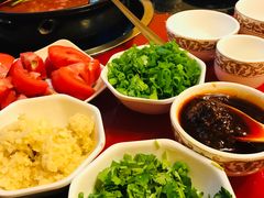 -乳仔牛牦牛汤锅 烤羊排(松潘古城店)