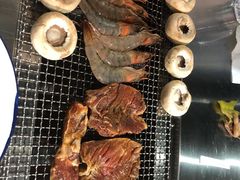 -马路牙子地桌烤肉(工体店)
