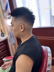 -BarberKiNG男士理发馆Barbershop