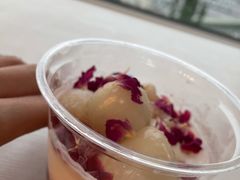-Blueglass酸奶(华贸购物中心店)