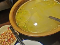 -富正毅三下锅·湘西韵味(天门山索道店)
