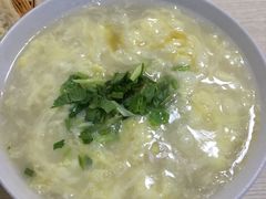 -老东门糁烫面角总店