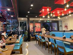 大堂-李先生牛肉面大王(上海站南广场店)