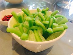 -御花园·粤菜·海鲜火锅(中山公园店)