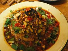 -拈签一笑黄牛肉辣卤串串