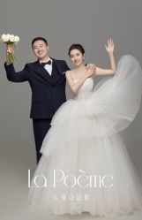 -乐派诗婚纱摄影