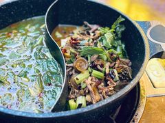 -榕江牛瘪牛肉火锅