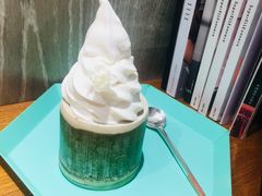 茉莉花冰淇淋-茶是一枝花泡茶店