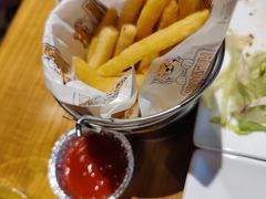 -HUZI虎滋精酿餐吧(京西大悦城店)