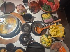 -芸山季·云南野生菌火锅(人民广场来福士店)