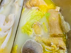 -鲜入围煮花胶鸡海鲜火锅