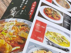 -三湘四水正宗湘菜(君峰路店)