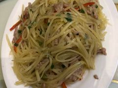 土豆肉丝-川人川菜馆·小龙虾·鲜虾现做(黄山路店)