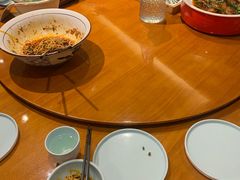 -有红鸡毛店·川菜(建设路店)