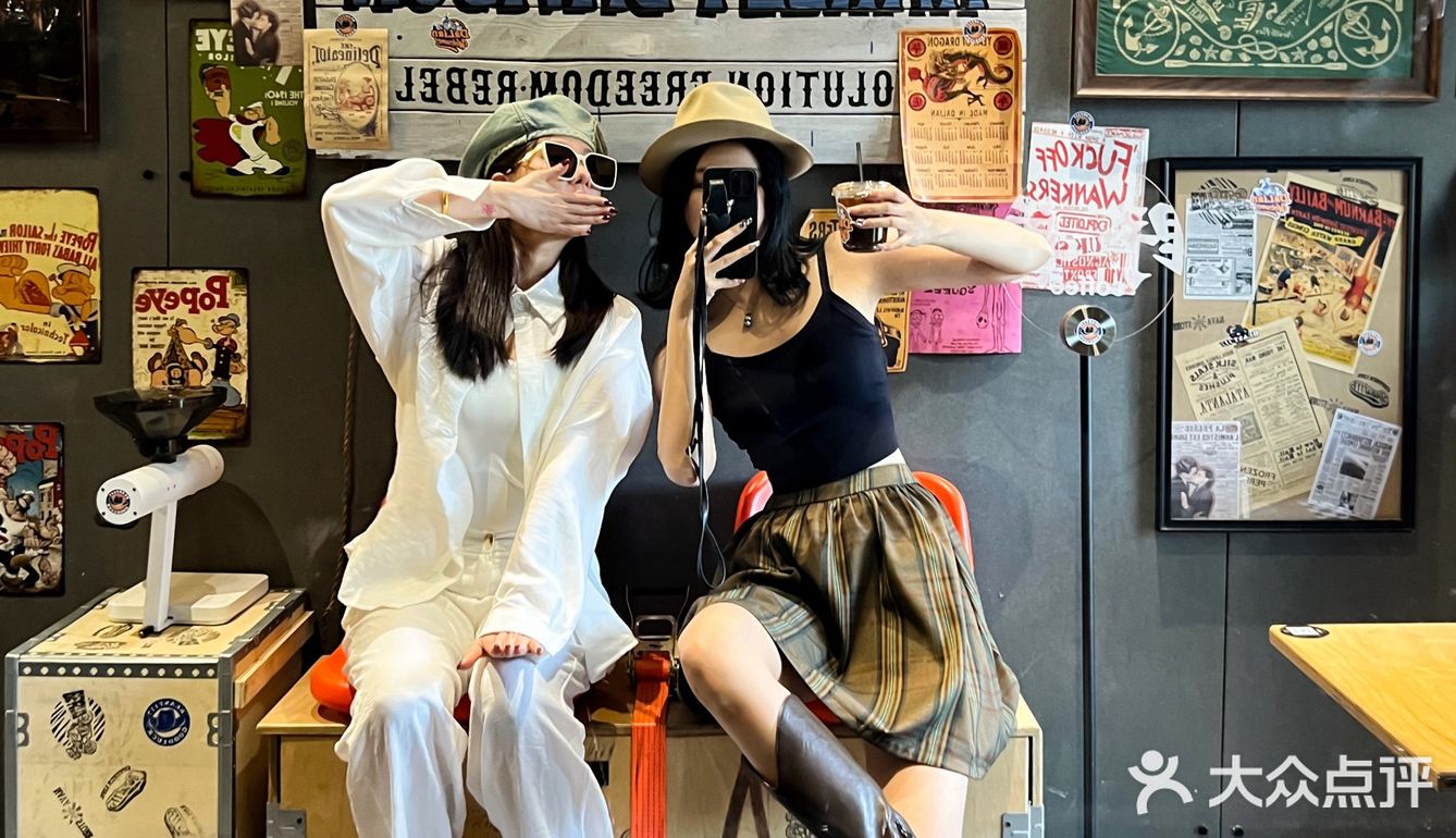 可以呆一下午的复古咖啡店☕️