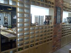 -A380视光·蔡司眼镜店(锦艺城店)