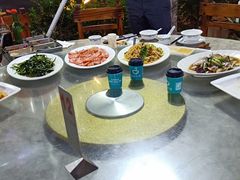 -四川小胡子海鲜(丁村万人海鲜广场店)