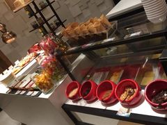 -松咖啡自助餐厅·松北香格里拉