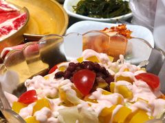黄桃黄桃沙拉-猪啊牛呀羊啊铜盘烤肉(正大广场店)