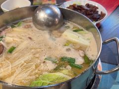 -四季喧黔味豆米火锅(万达广场店)