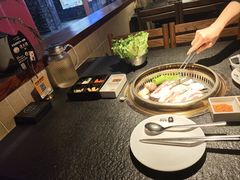 -嘿嘟嘟·肋条烧肉放题(爱融荟城店)