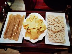 莲藕-田鸭肠·非遗火锅(彭州店)