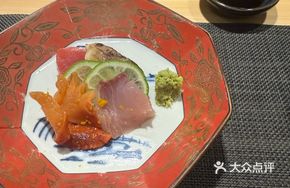 Four Sashimi Varieties