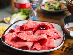 -毛辣果·贵州红酸汤牛肉火锅(西单店)