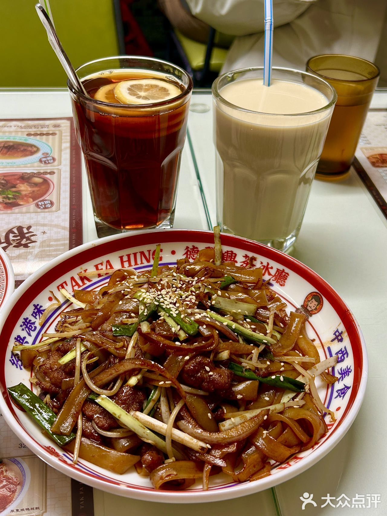 不愧是西安茶餐厅排队王 真的巨好吃的一家店