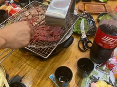 -合易泓烤肉·海肠捞饭(火车站店)