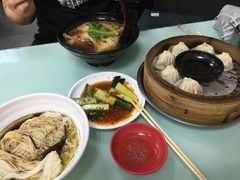 -食惠里小笼包面馆(越秀店)