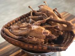 特色卤鹅-招招鲜家乡菜